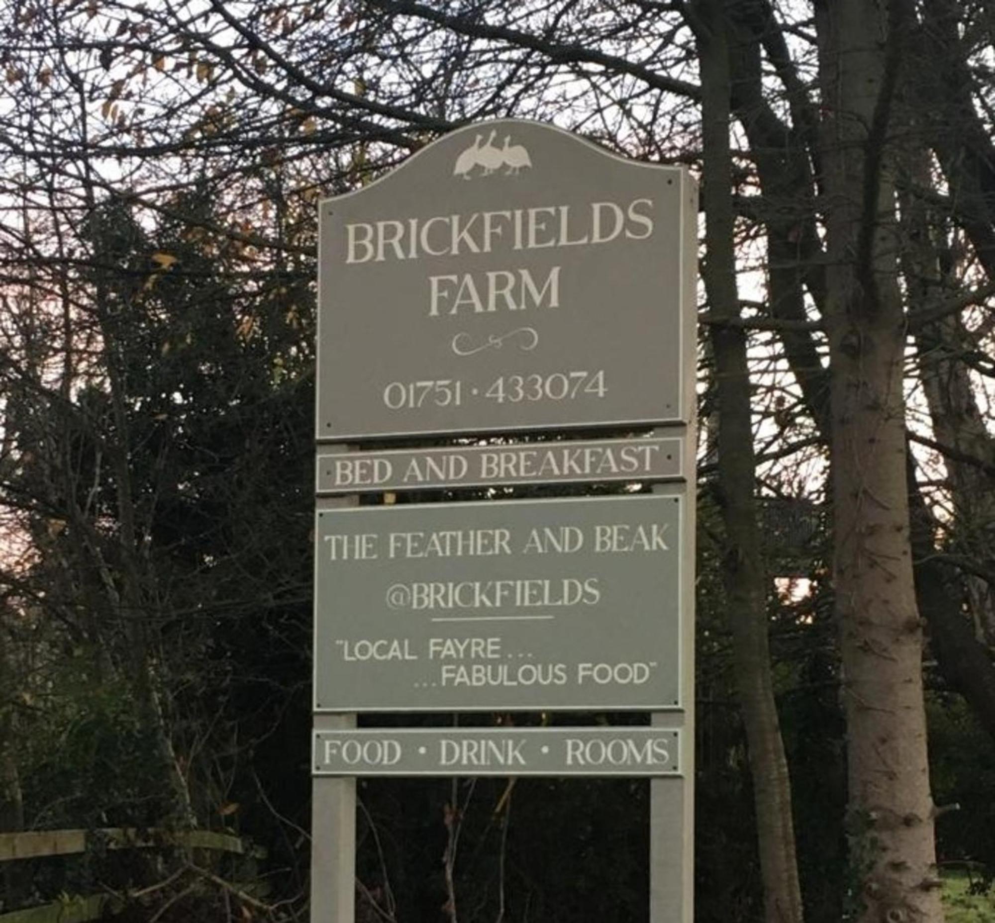 Brickfields Farm Bed & Breakfast Kirkbymoorside Exterior foto